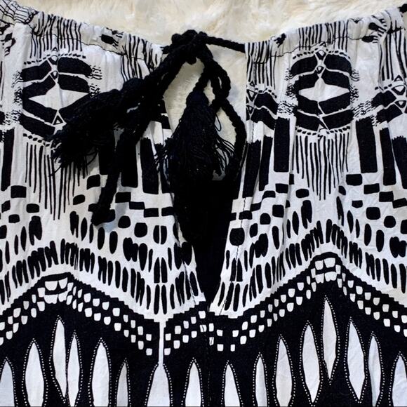 Flying Tomato Halter Top Black White Tribal Southwest Pattern Tank Top Small - Picture 6 of 8